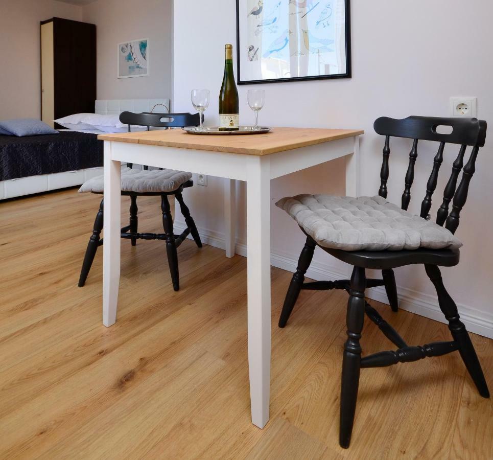 Apartment Mare Макарска Экстерьер фото